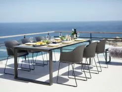 JUTLANDIA KOPERVIK L215 Bord Grå + 4 SANDVED Stol Svart -Utemöbler affär 108766