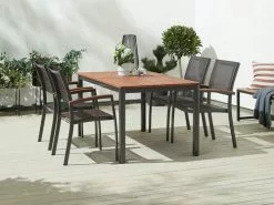 JUTLANDIA YTTRUP L210/300 Bord Hårdträ + 4 MADERNE Stapelstol Grå