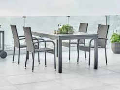 JUTLANDIA VATTRUP L206/319 Bord Svart + 4 GUDHJEM Stol Svart