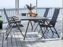 JUTLANDIA FAUSING L220 Bord Svart + 4 BREDSTEN Stol Svart